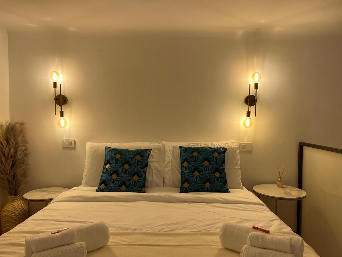 Regina Milano In Porta Romana 2 - Sky Tv, Wifi E Breakfast Box公寓 外观 照片