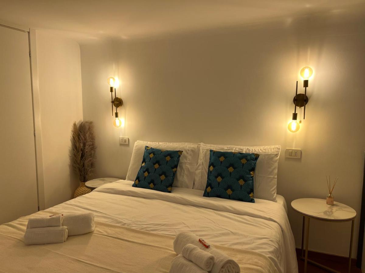 Regina Milano In Porta Romana 2 - Sky Tv, Wifi E Breakfast Box公寓 外观 照片