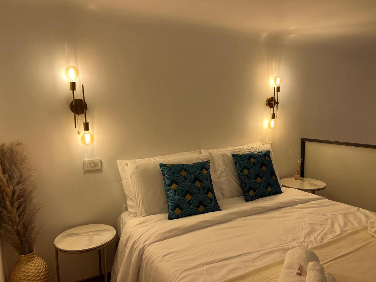 Regina Milano In Porta Romana 2 - Sky Tv, Wifi E Breakfast Box公寓 外观 照片