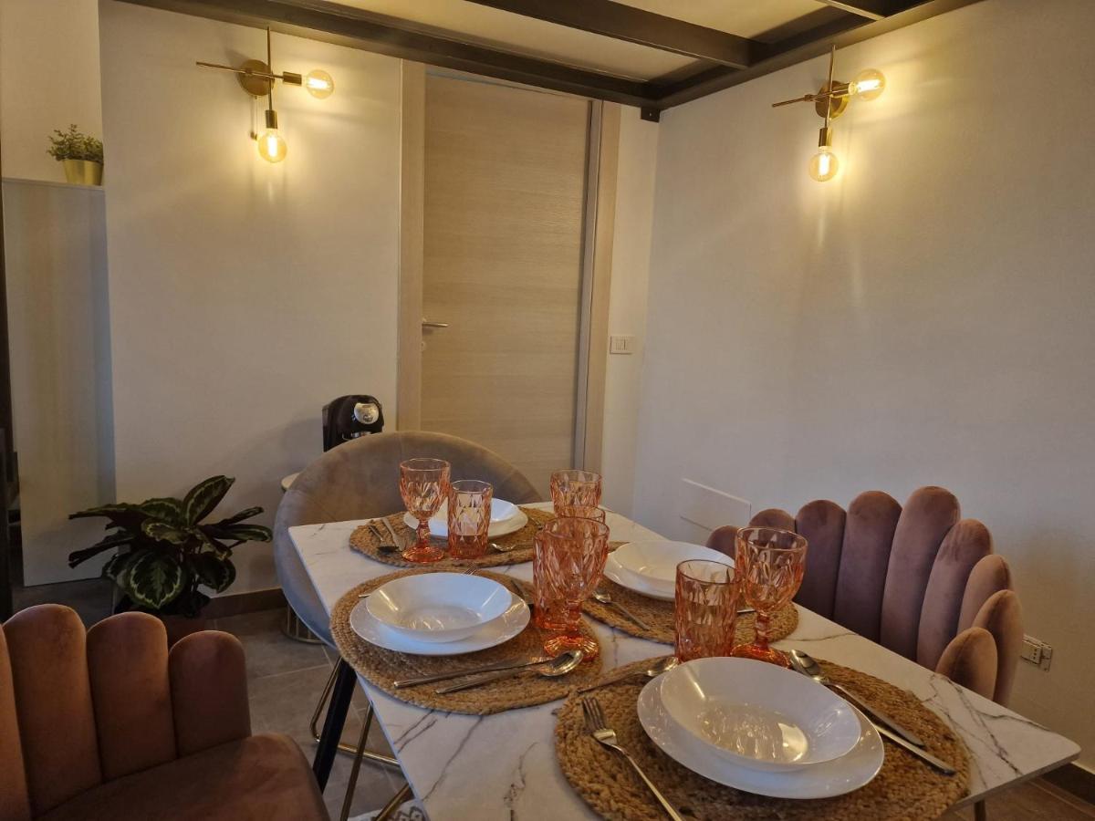 Regina Milano In Porta Romana 2 - Sky Tv, Wifi E Breakfast Box公寓 外观 照片
