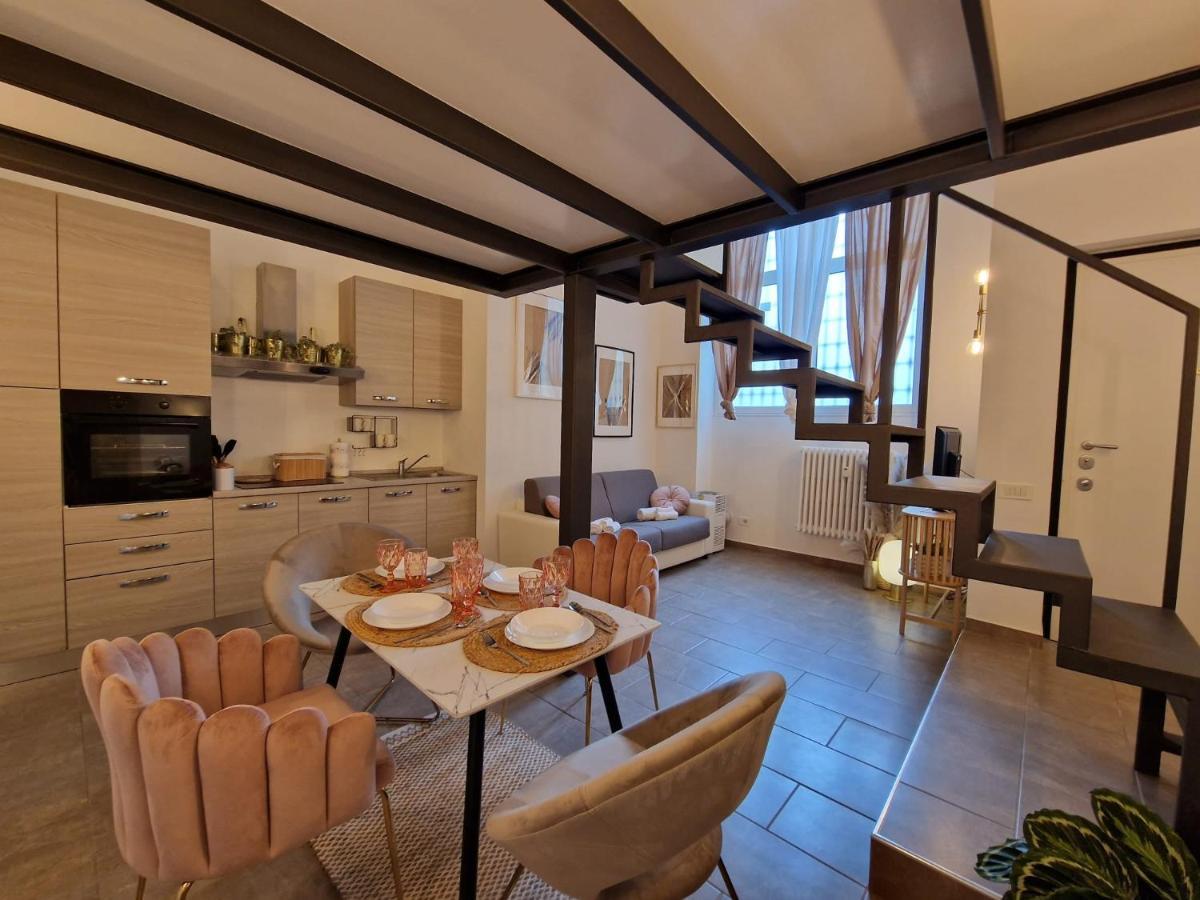 Regina Milano In Porta Romana 2 - Sky Tv, Wifi E Breakfast Box公寓 外观 照片
