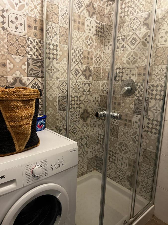 Regina Milano In Porta Romana 2 - Sky Tv, Wifi E Breakfast Box公寓 外观 照片